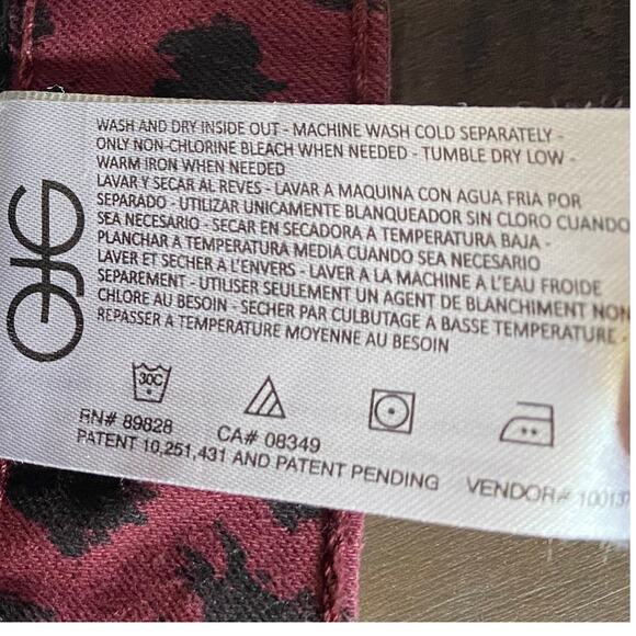 Sanctuary -The Social Standard - Skinny Ankle Jean Red Cat 6 X 26 - Picture 8 of 13